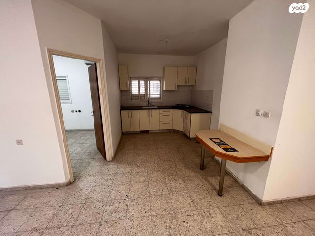 דירה, יעקב משה ברוידה 6, לב המושבה / מרכז העיר, פתח תקווה