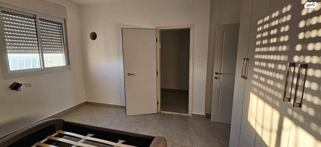 גג/ פנטהאוז, אדוריים 241, ההעפלה, קרית גת