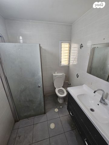 דירה, אליהו נחייסי 5, עמידר, בת ים