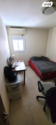 דירה, רחל הרשנזון 74, שעריים, רחובות