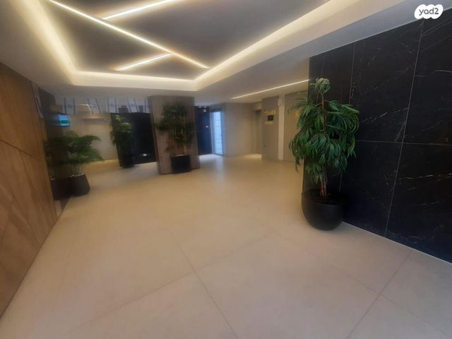 דירה, יהושוע אזולאי 1, נווה שרון / שער העיר, נתיבות