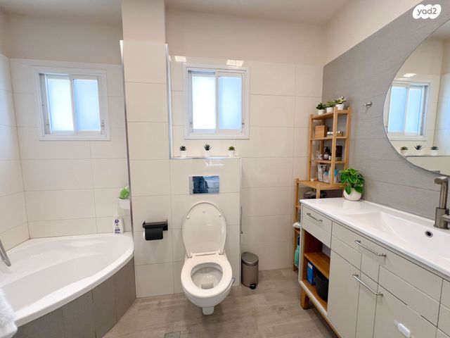 דירה, תש"ח 11, רובע הקריה, הסיטי, אשדוד