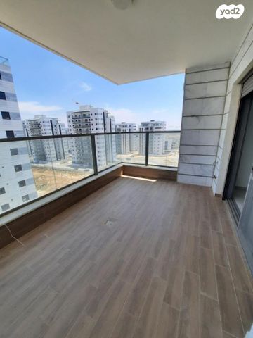 דירה, יהושוע אזולאי 1, נווה שרון / שער העיר, נתיבות