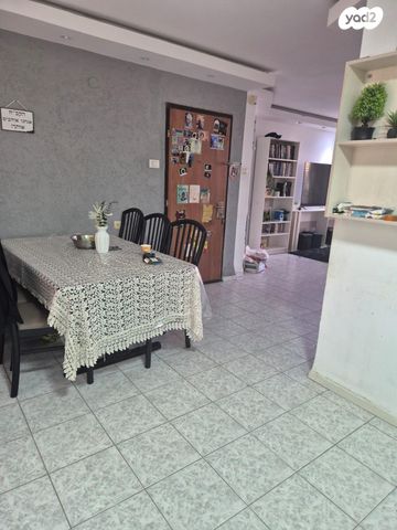 דירה, שמעון דהאן 28, שיכון עובדים, טבריה