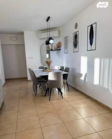 דירה, הפרחים 3, נווה נוף, אקדמאים, לוד