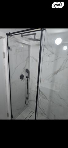 דירה, עירית 1, גבע בנימין, אדם - גבע בנימין