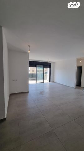 דירה, כנסת ישראל 27, שעריה, פתח תקווה