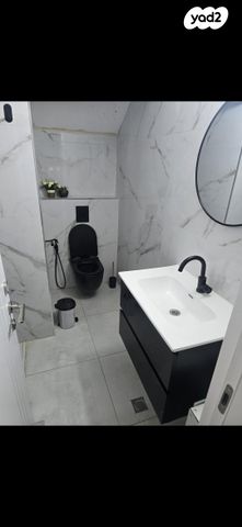 דירה, עירית 1, גבע בנימין, אדם - גבע בנימין