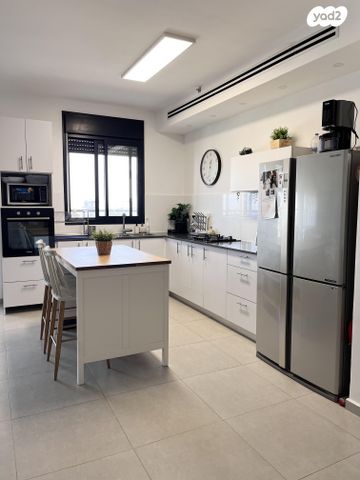 יהושוע אזולאי 8