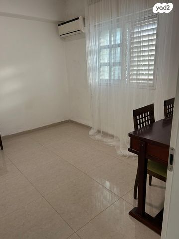 דירה, קרן קיימת לישראל 65, ביאליק דרום, קרית ביאליק