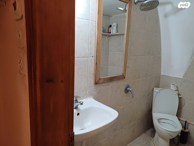 דירה, הגלבוע 38, מחנה יהודה - לב העיר, ירושלים