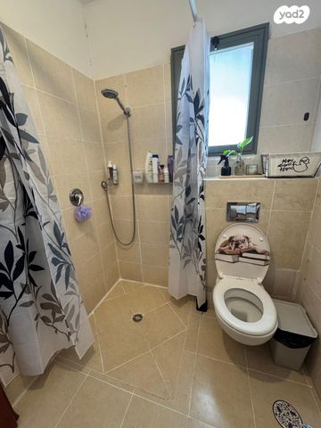 גג/ פנטהאוז, הרקפת 26, בית דגן