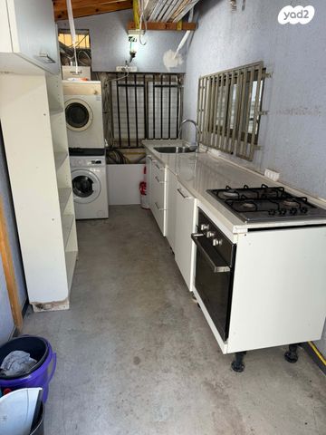 דירת גן, שמעון דובנוב 1, מפדה אזרחי, חולון