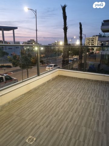 דירה, טורקיז 51, אבני חן, חריש