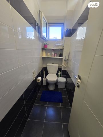 דירה, לוי אשכול 21, נאות שקד, נתניה