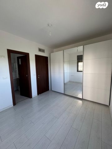 דירה, משמר הגבול 17, הפארק, חדרה