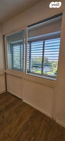 דירה, דרך העצמאות 17, גבעת חן, בנימינה גבעת עדה