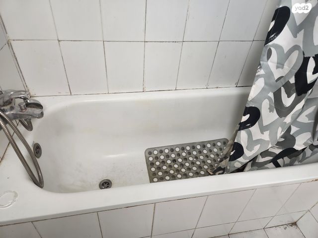 יחידת דיור, שיר השירים 220, אלקנה