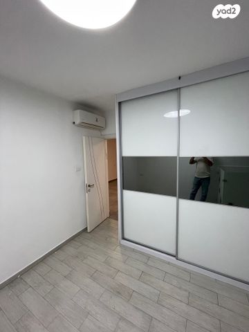 דירה, קרל נטר 28, אברמוביץ', ראשון לציון