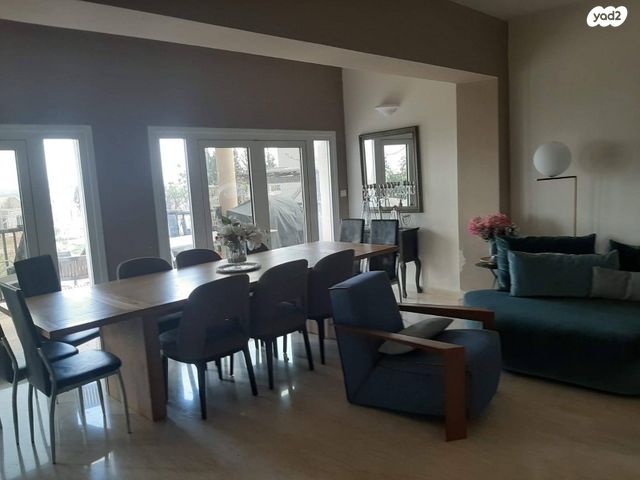 בית פרטי/ קוטג', האיריס 52, נופים, נופים