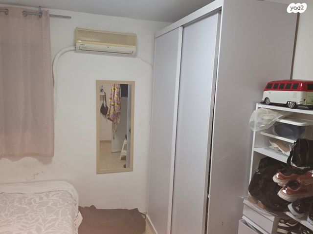 דירה, סמטה אלמונית 3, בן גוריון, אזור