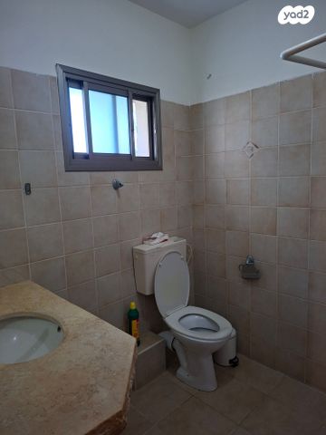 יחידת דיור, הצאלון 1, אחיהוד, אחיהוד