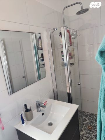 דירה, רחובות הנהר 7, חרוזים, רמת גן