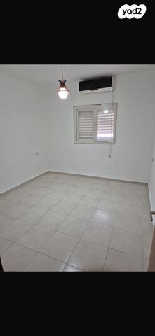 דירה, שרת 8, צפון מזרח מרכז העיר, נתניה