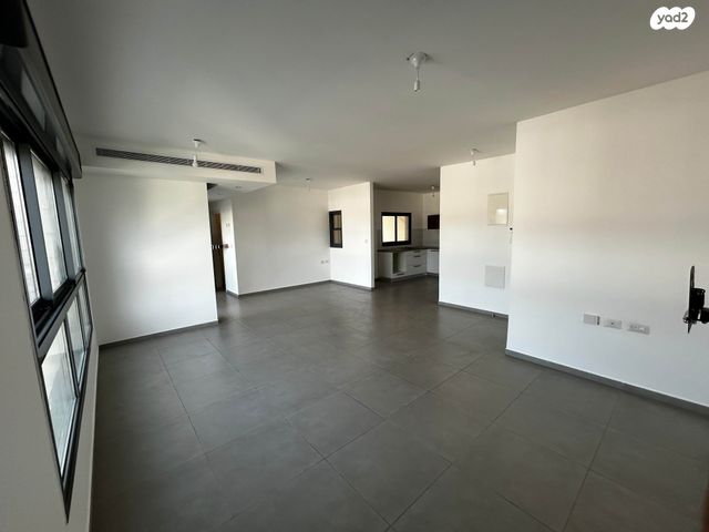 דירה, חושן 3, וילה דורי, שכונת הדגל, נס ציונה