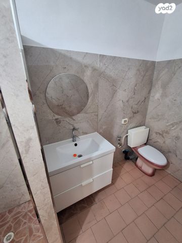 דירה, יצחק שדה 21, קרית ים ג', קרית ים