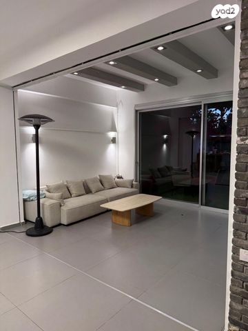 בית פרטי/ קוטג', עמיקם 5, בלינסון, פתח תקווה