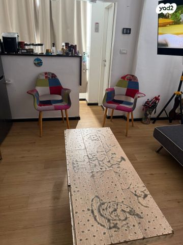 יחידת דיור, שדרות העצמאות 56, ניצנה, בת ים