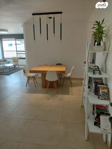 גג/ פנטהאוז, נחלת צבי 4, לב המושבה / מרכז העיר, פתח תקווה