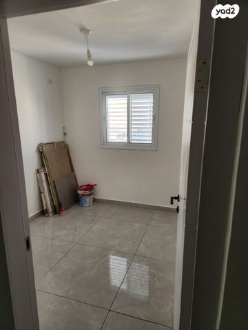 דירה, דוד רזיאל 20, רמת אשכול, אשקלון