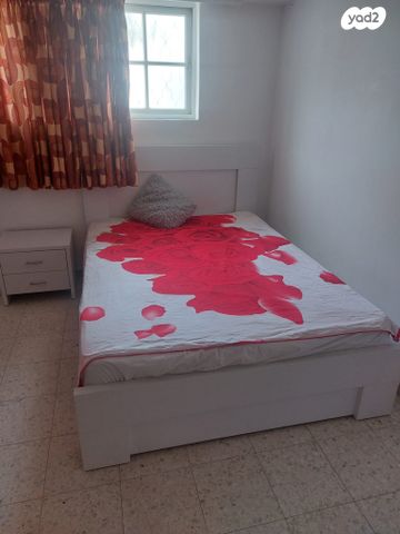 יחידת דיור, עין זיק 1, שאר העיר, מיתר / כרמית