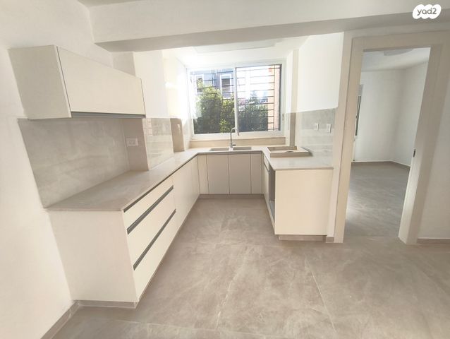 דירה, בן יפונה 8, בקעה, ירושלים