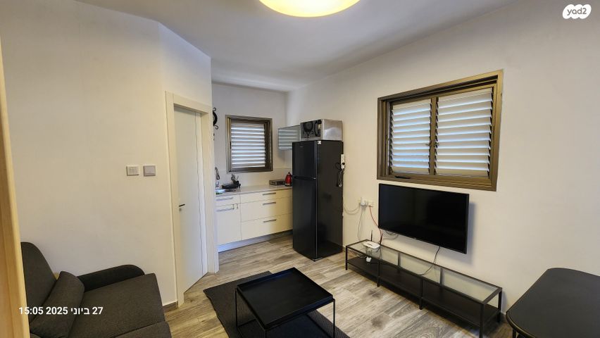 יחידת דיור, הירקון 7, גני מנחם, באר יעקב