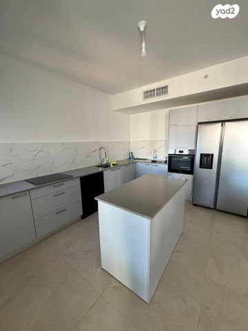 דירה, יפה ירקוני 7, דרום חדש, פארק הים, בת ים