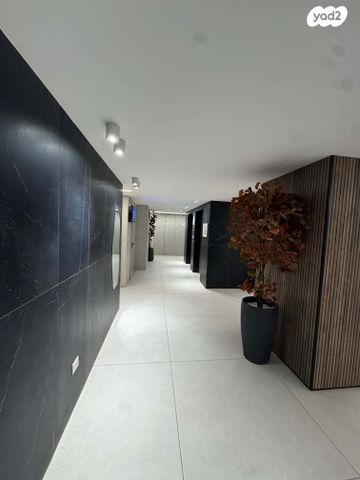 דירה, יהושוע אזולאי 3, נווה שרון / שער העיר, נתיבות