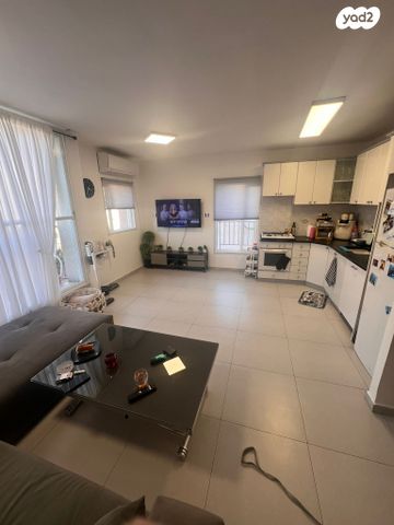 גג/ פנטהאוז, שדרות דב הוז 67, נאות רחל, חולון