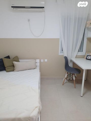 דירה, הכנסת 25, שכונה ד', באר שבע