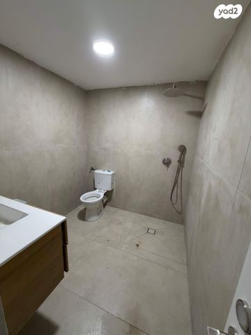 בית פרטי/ קוטג', האתרוג 1, גני הדר, גני הדר