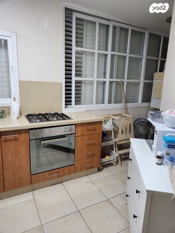 דירה, יונה 24, עליות, רמת גן