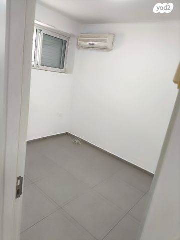 דירה, צביה לובטקין 23, כפיר, נווה כפיר, תל אביב יפו