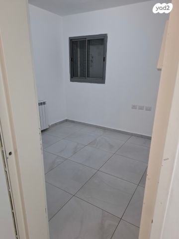 דירה, הרב רפאל ברוך טולדנו 5, רמת שלמה, ירושלים