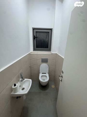 דירה, יהושוע אזולאי 3, נווה שרון / שער העיר, נתיבות