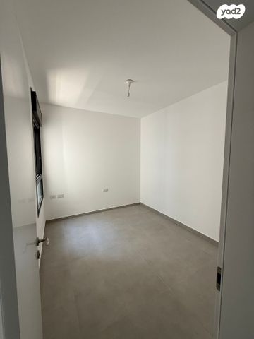 דירה, הסבוראים 7, נווה אביבים, תל אביב יפו