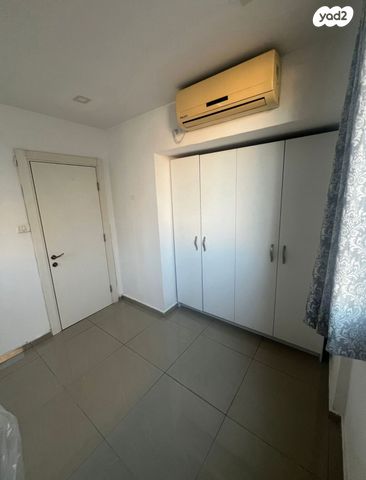 יחידת דיור, פרופסור משה שור 3, מפדה אזרחי, חולון