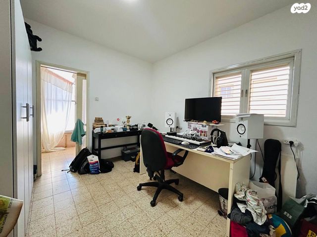 דירה, הרימון 12, רמז, מערב ותיק, ראשון לציון