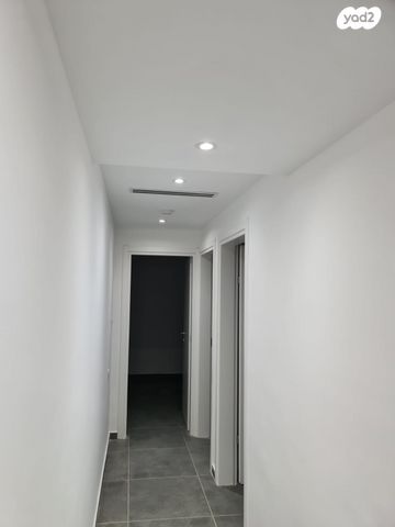 דירה, רב אשי 4, דובב מישרים / רמת בית שמש ד-1, בית שמש